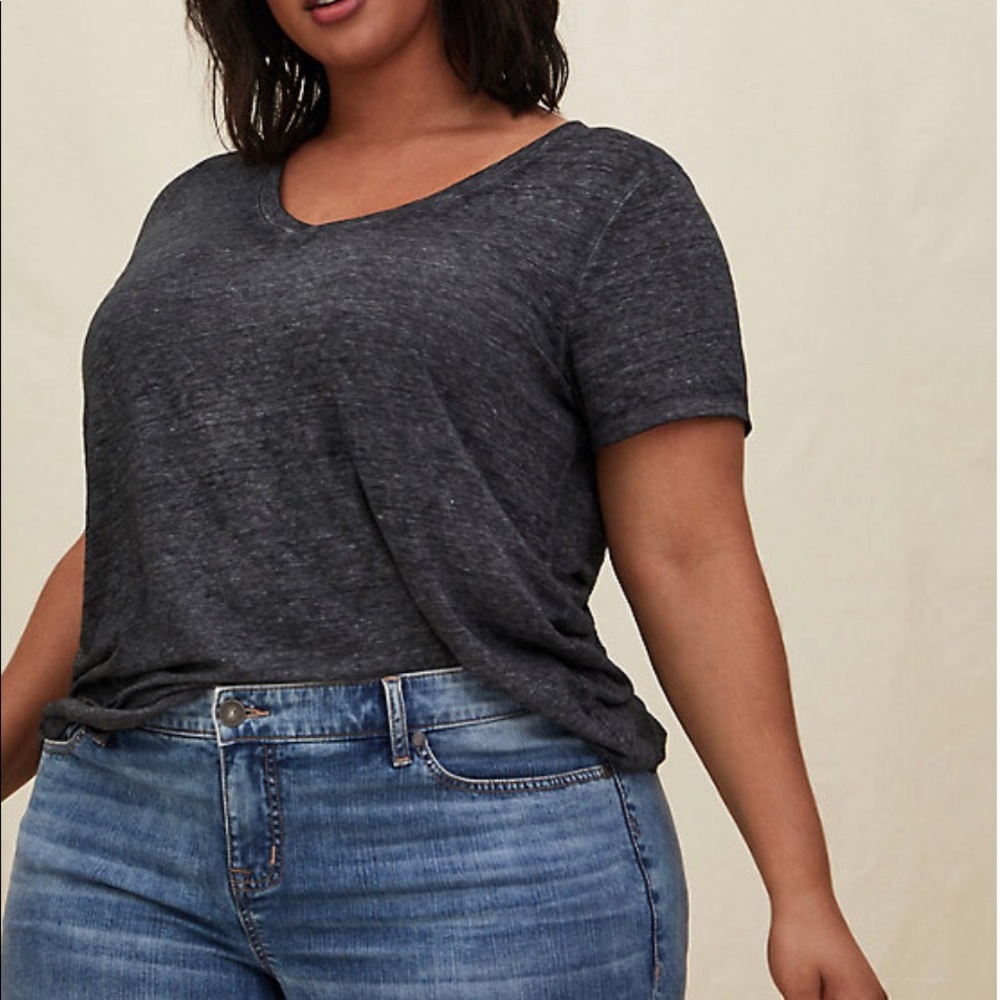 CLASSIC FIT V-NECK TEE - VINTAGE BURNOUT BLACK